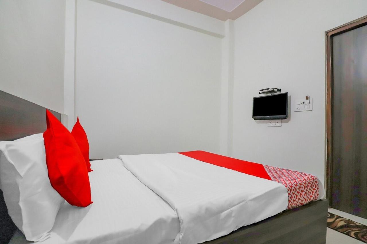 Rajlakshmi Guest House Матхура Екстер'єр фото